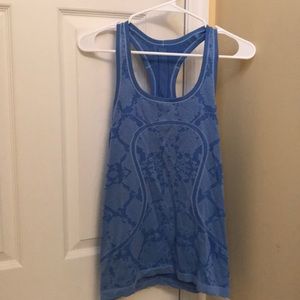 Lululemon blue tank